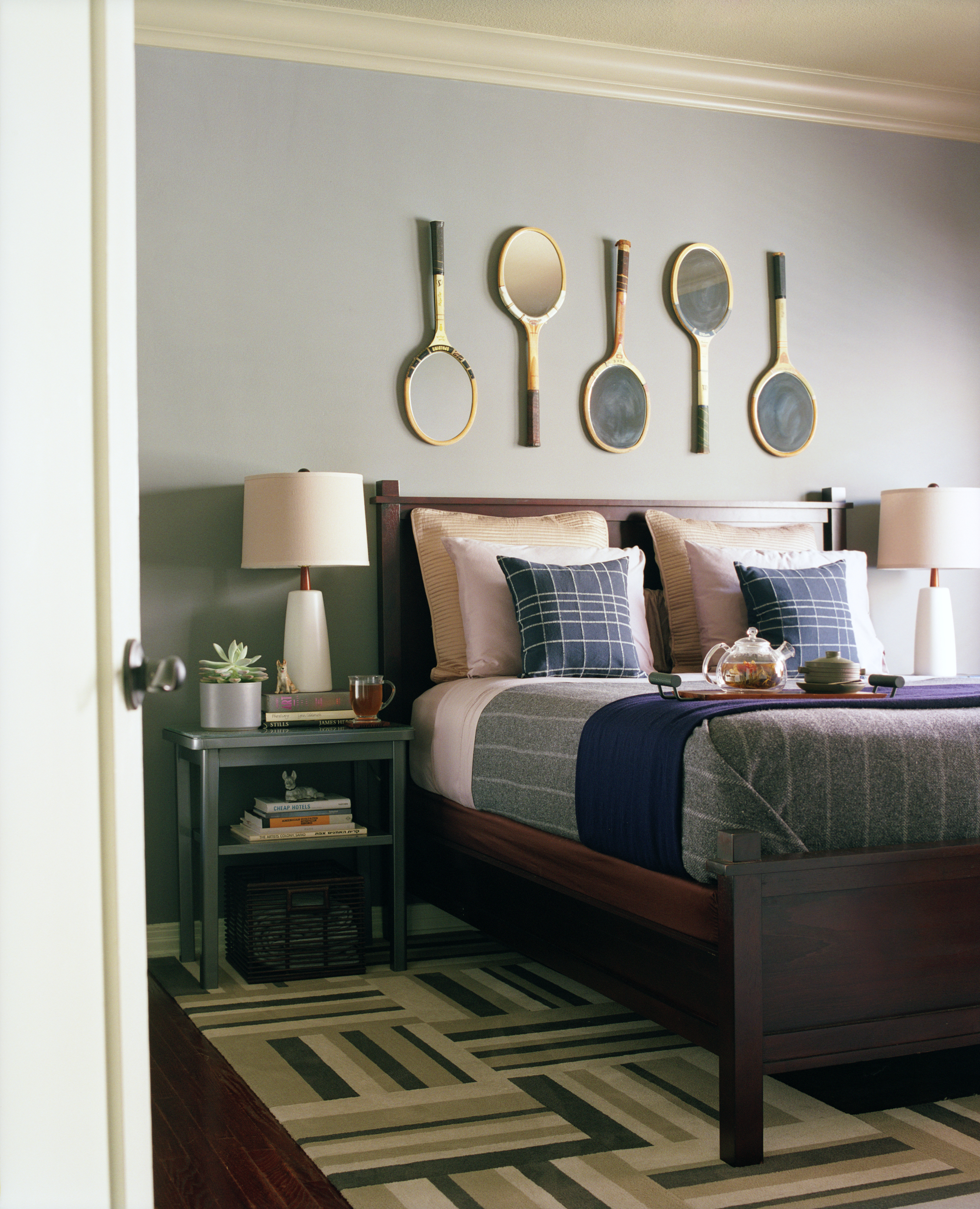 JoeBedroom006